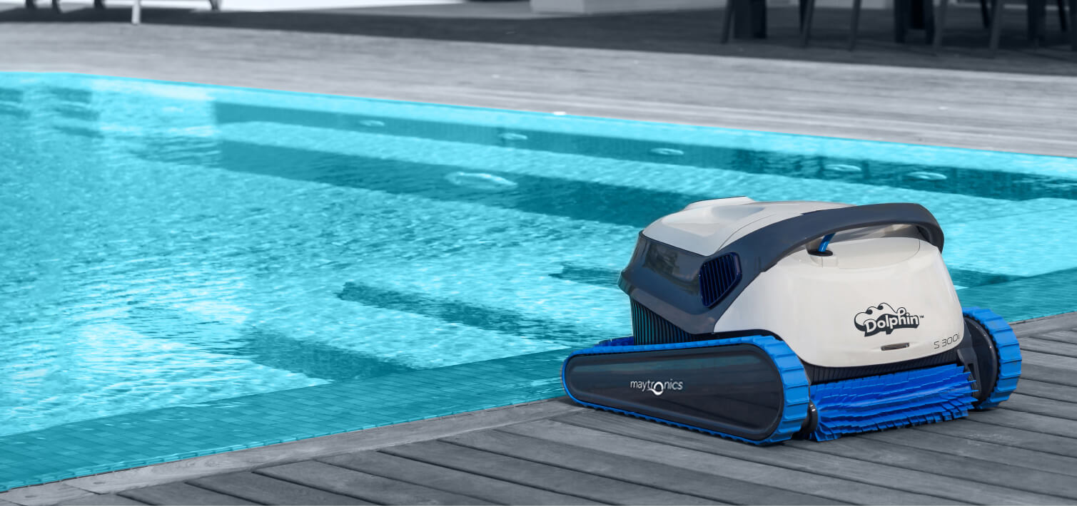 Dolphin Robotic Pool Cleaner